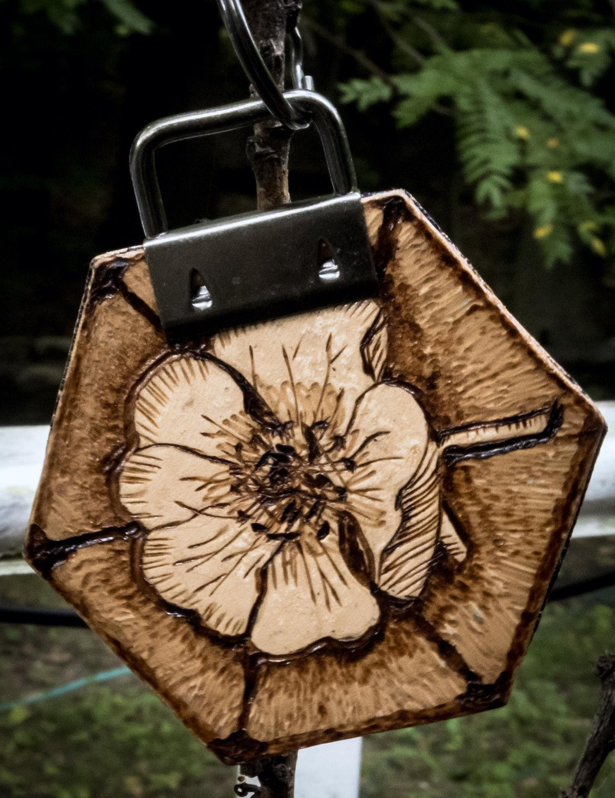 Hand-Burned Floral Leather Keychain, Hexagon flower bag Charm, Botanical Pyrography Key Fob, Unique Gift for Nature Lovers.